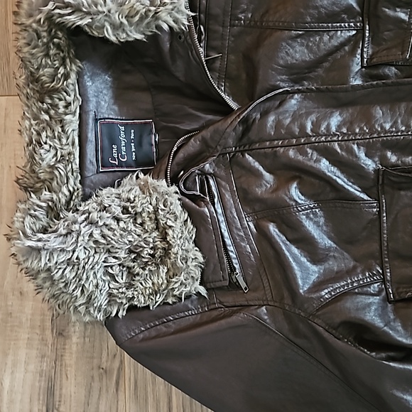 Women's Brown Jacket with Faux Fur Collar - Picture 3 of 4